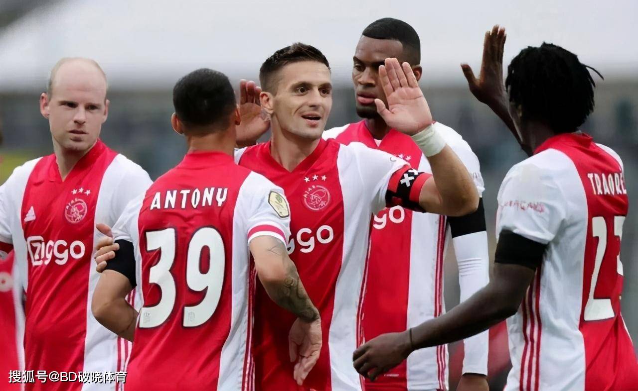 而雷霆在锋 而雷霆在锋