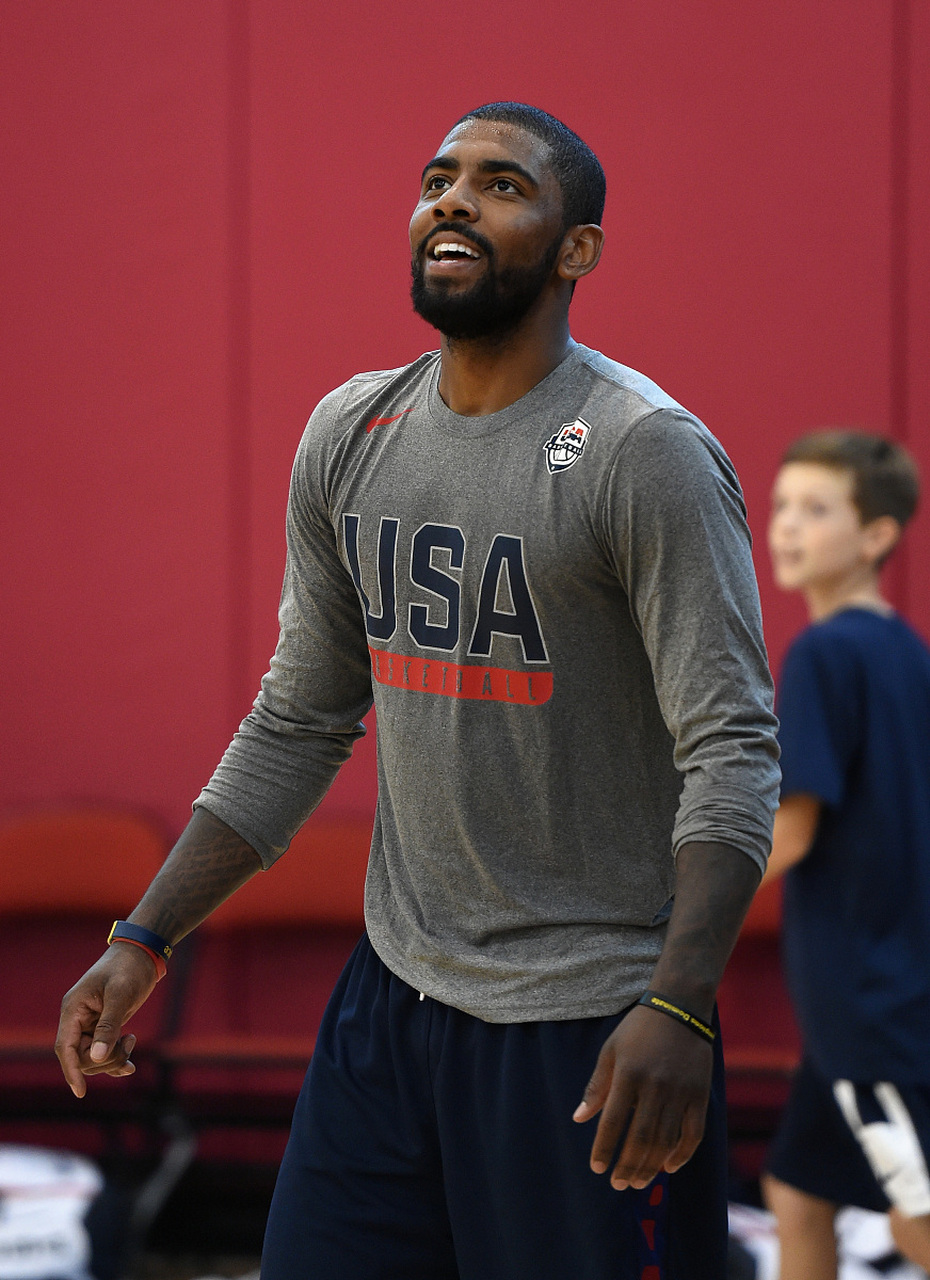 相比之下 相比之下