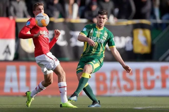 竞争激烈的 竞争激烈的