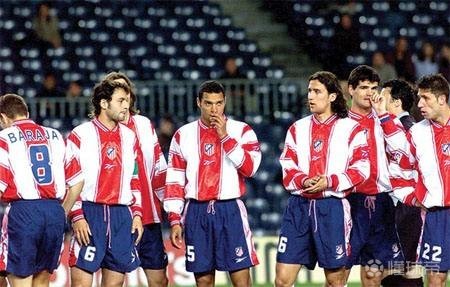 焦点通常落 焦点通常落